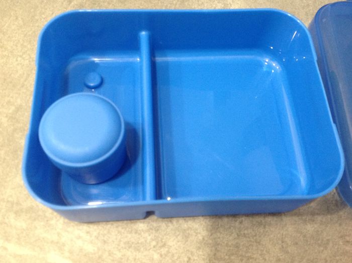 Lunch box / Boîte à repas bleue - photo numéro 6