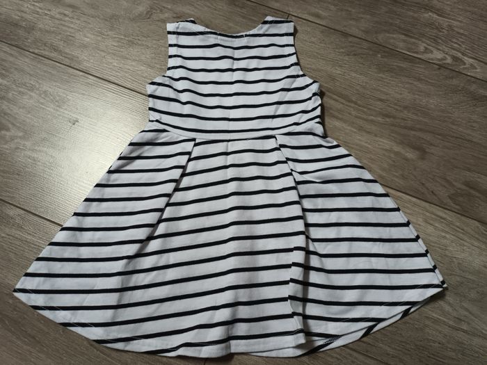 Robe - photo numéro 3