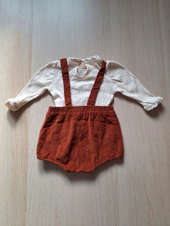 Ensemble salopette + t-shirt - photo numéro 3