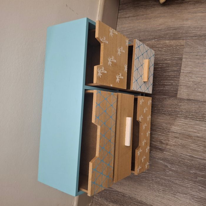 Rangement en bois pour petits objets - photo numéro 2