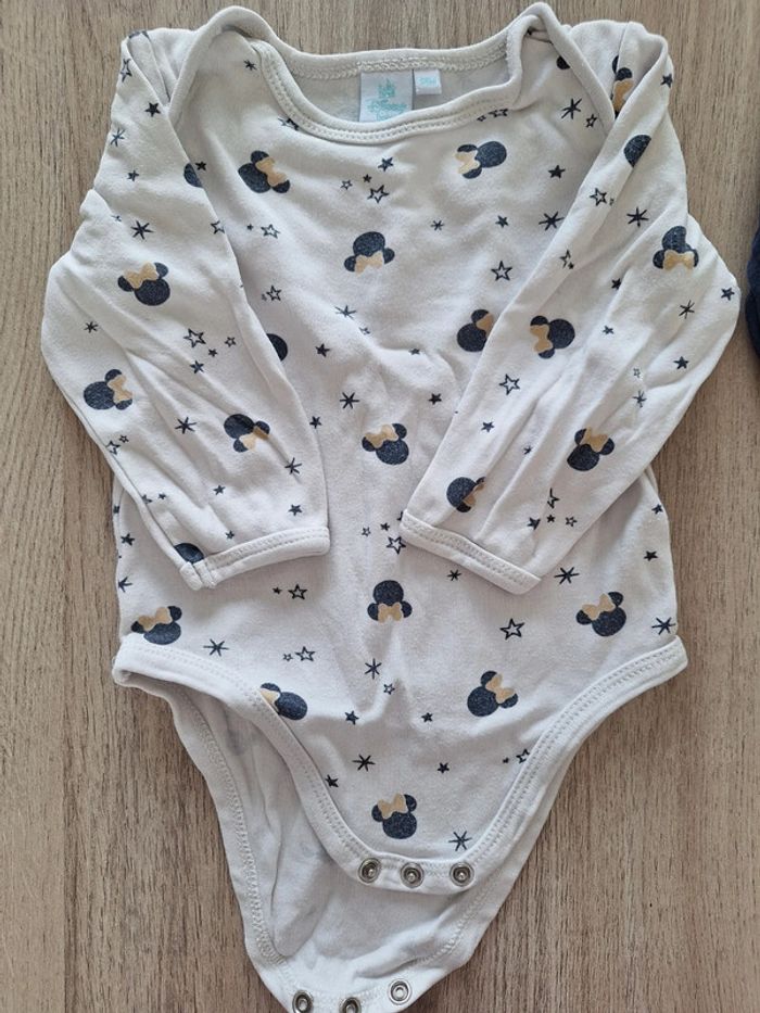 Lot 2 bodies disney minnie 18 mois - photo numéro 3
