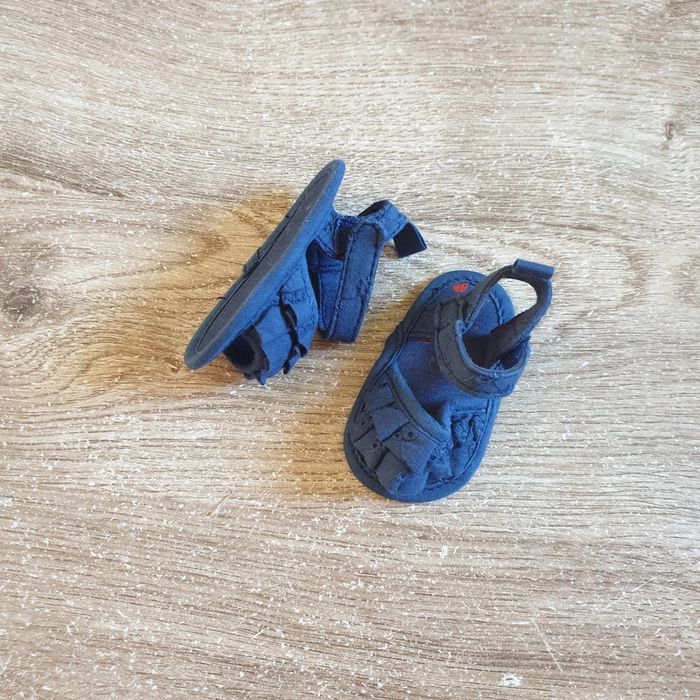 🩷 Sandales Kiabi bleu marine fille pointure 0/3 mois 16 #emyfleury_pointure16fille
