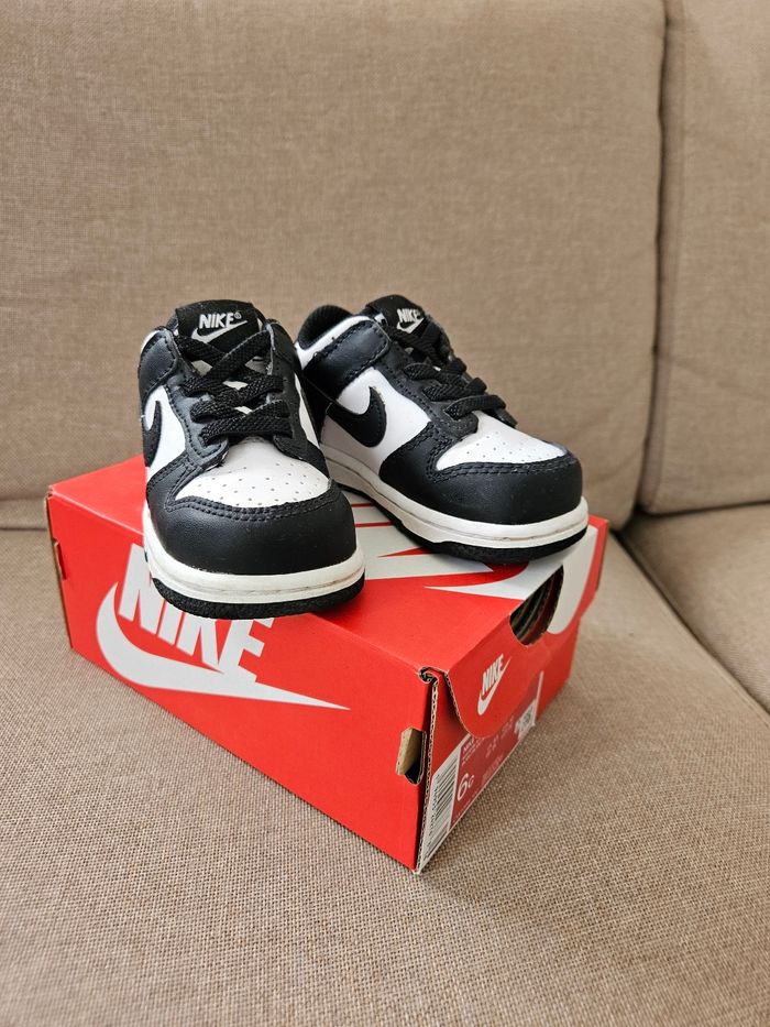 Chaussures nike - photo numéro 2