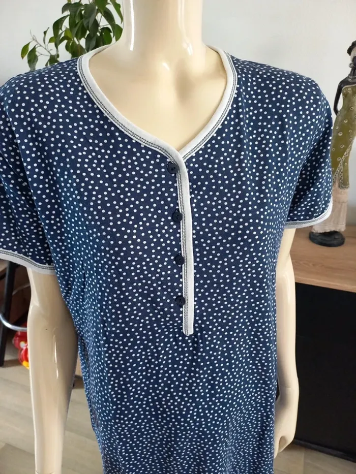 Chemise de nuit T. 40/42 - photo numéro 6