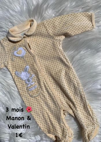 Pyjama 🌺 3 mois 🌺 Manon & Valentin