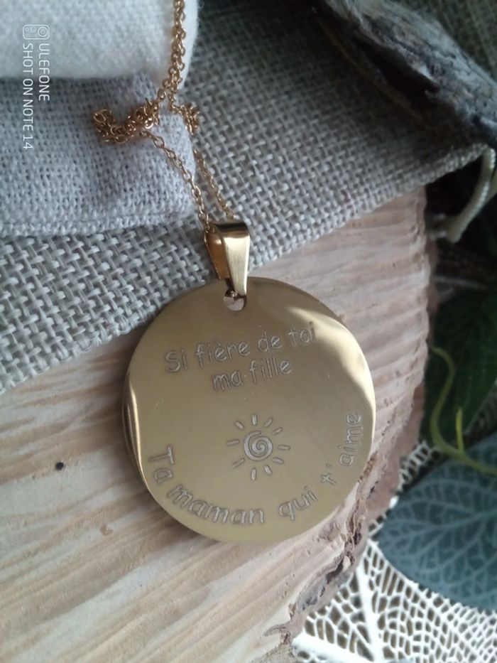 Collier à offrir à sa fille avec pierre de lune - photo numéro 4