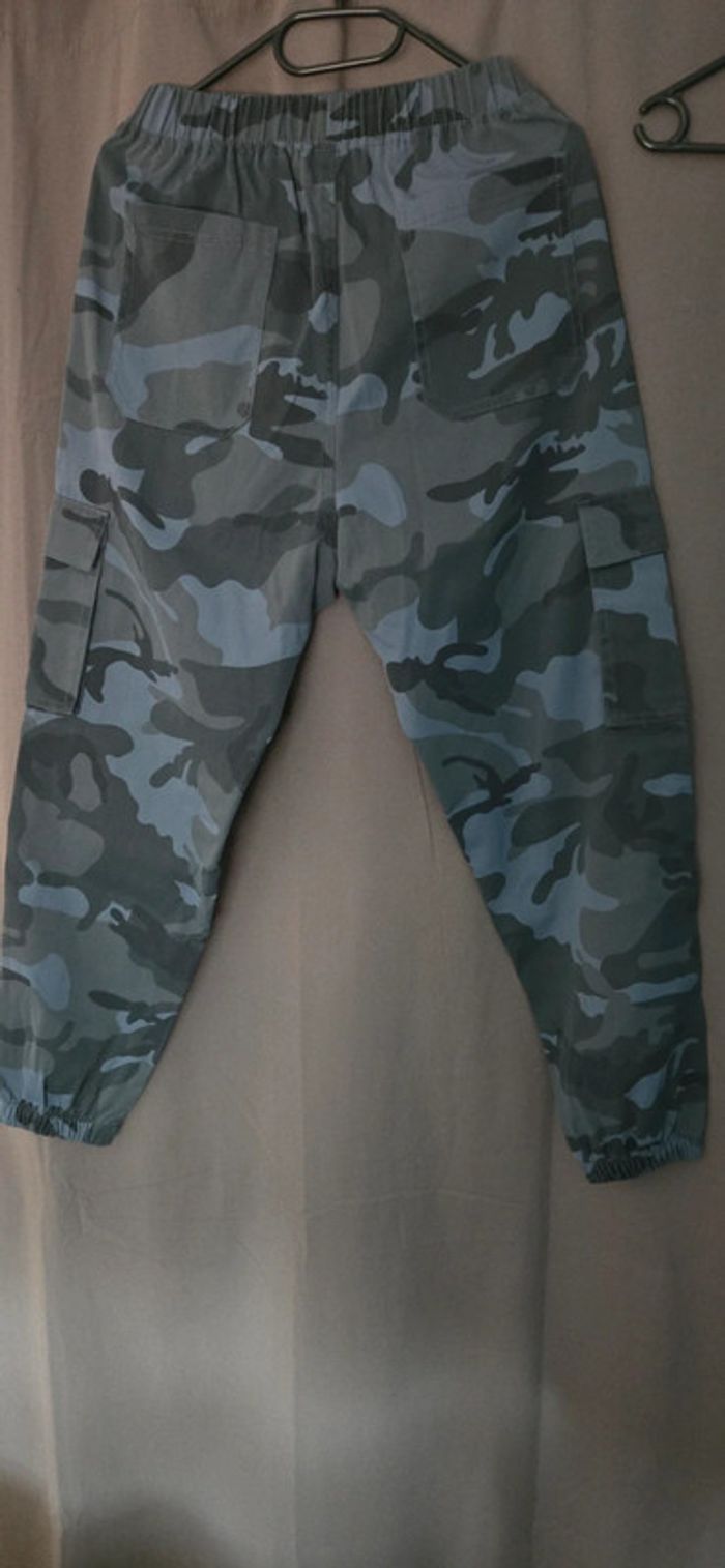Pantalon cargot M neuf - photo numéro 2