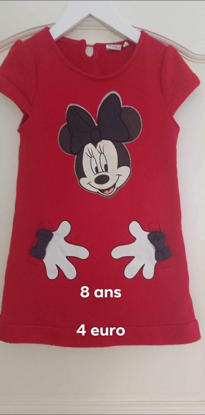 Lot de vêtements fille 7/8 ans