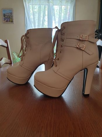 Bottines à talon