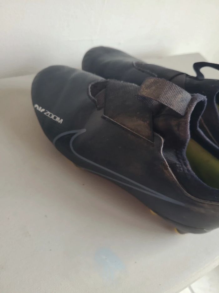 👟Crampons foot Nike taille 33👟 - photo numéro 2