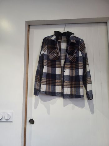 Vend surchemise taille 14ans