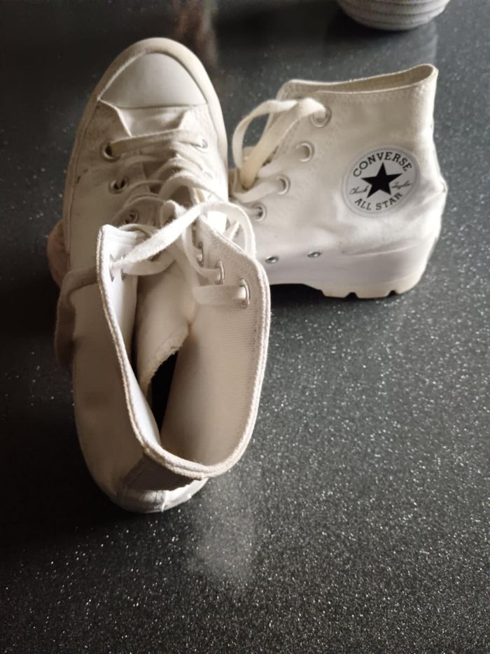 Converse