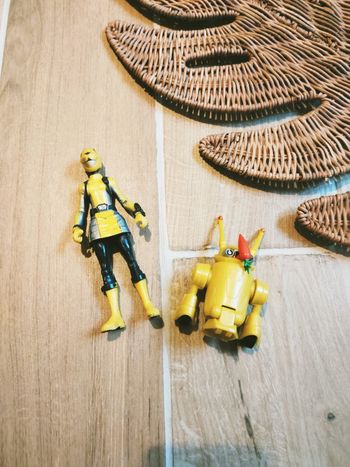 🙅 Power rangers beast morphers figurine du ranger jaune avec son robot armure