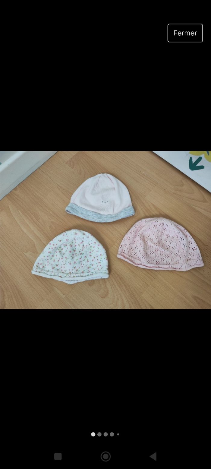 Les bonnets ne sont pas épais. Idéal pour temps doux printemps automne