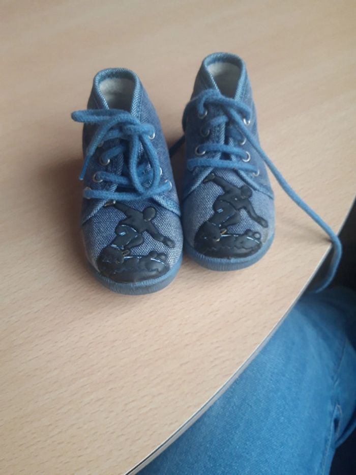 Chaussons à lacer Bellamy taille 20