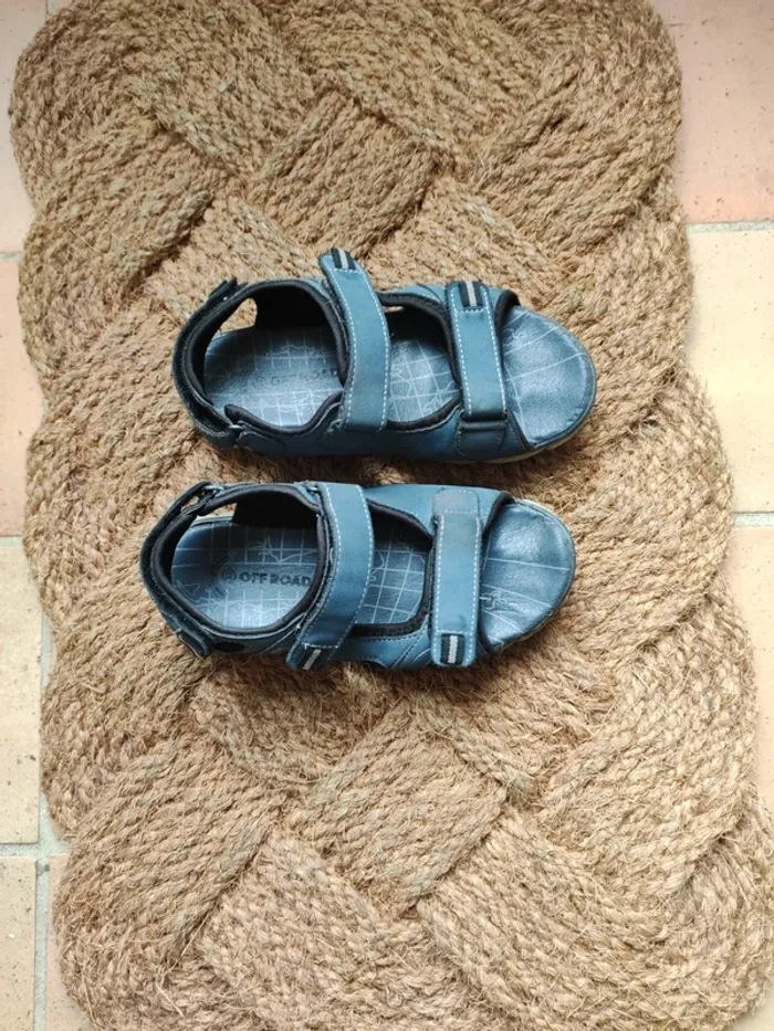 Chaussures d'été scratch 32 - photo numéro 5