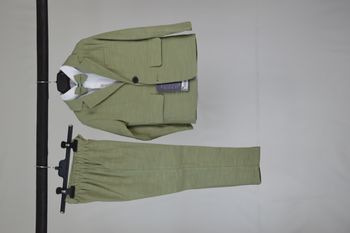 Costume Garçon 8 Ans Élégant Vert Sauge – Tenue Chic 4 Pièces