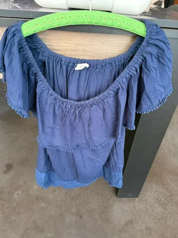 Top bleu