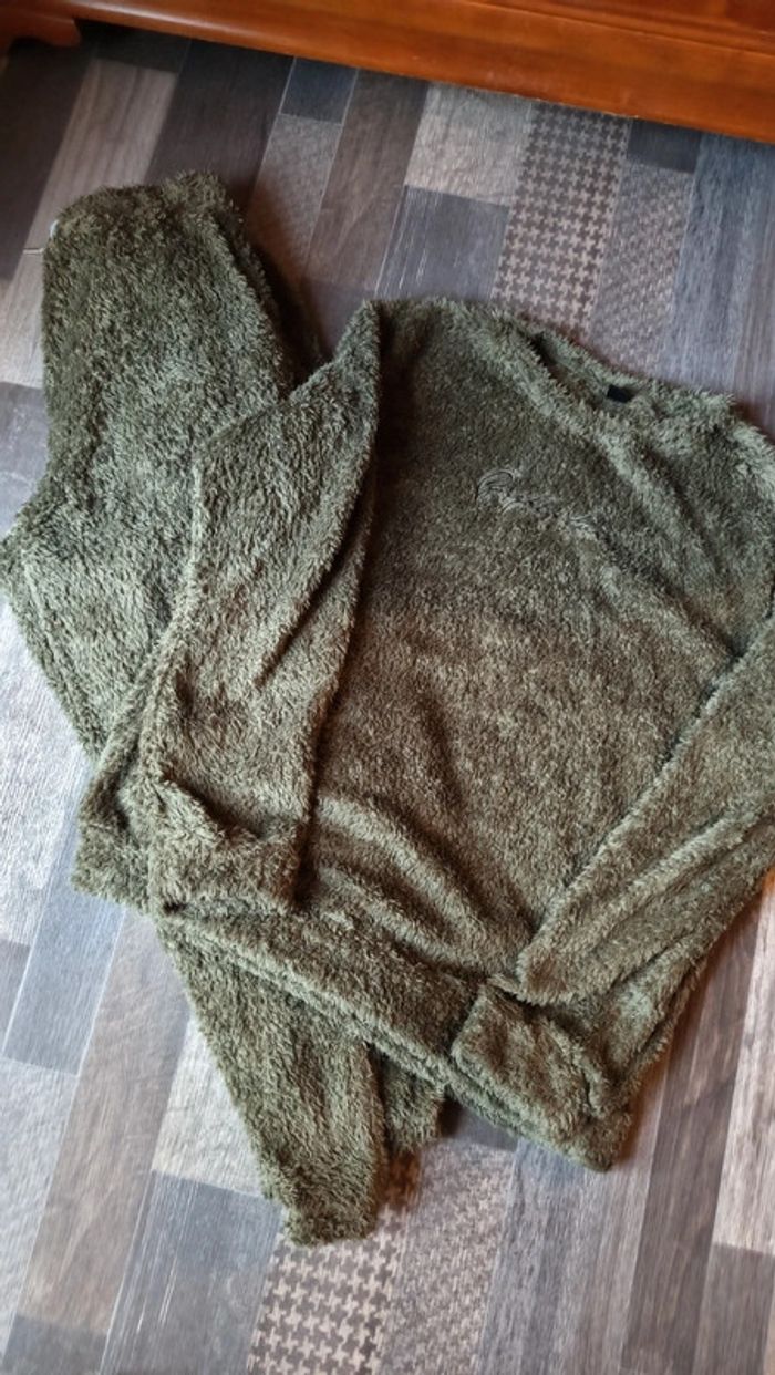 Pyjama taille L - photo numéro 3