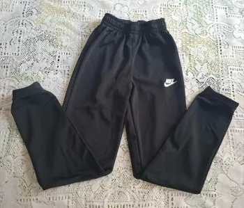 Pantalon Nike noir logo blanc - taille M (137-147cm) - Neuf authentique