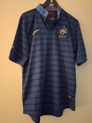 Maillot de football " nike " équipe de France " bleu" t- M"