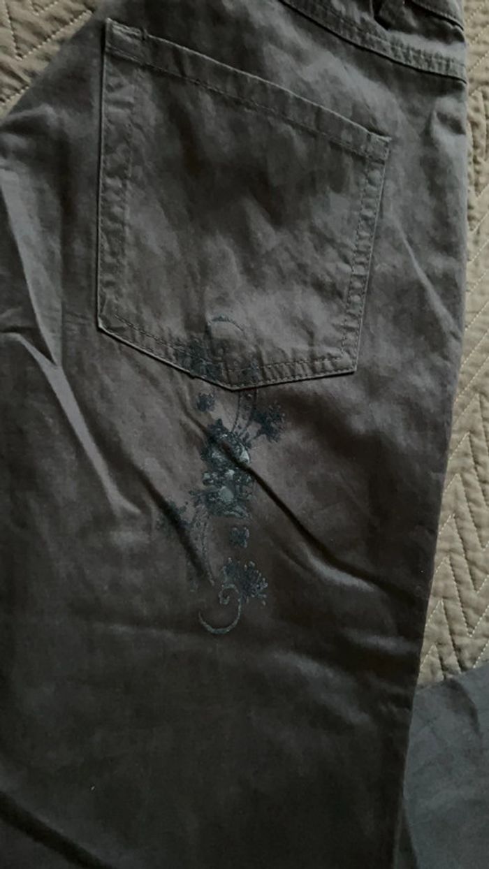 Pantalon Diplodocus taille 40 - photo numéro 3