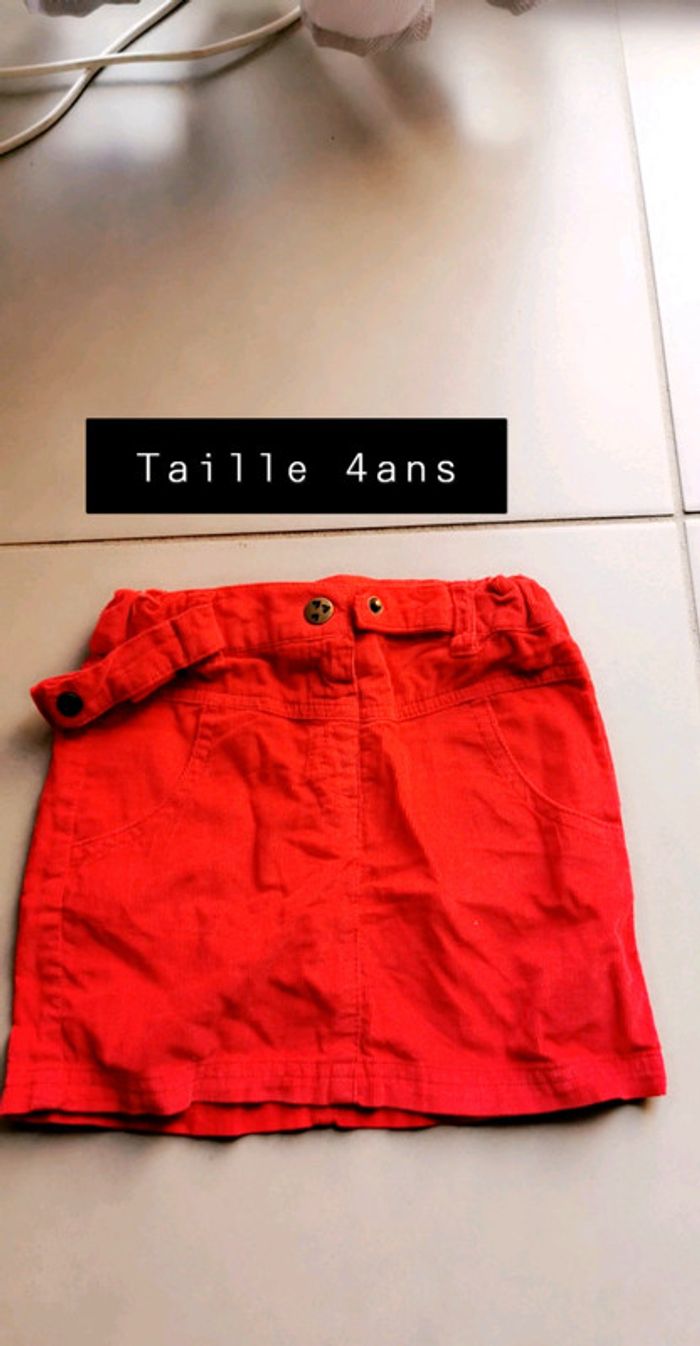 Jupe  d'hiver taille 4 ans