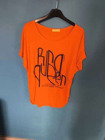 Tee shirt