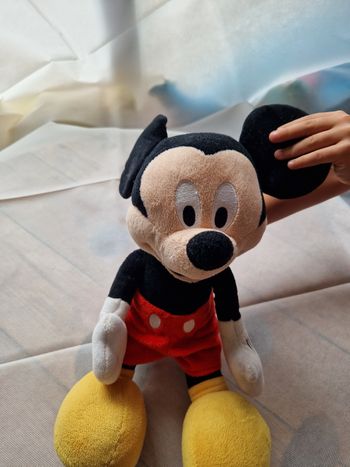 Peluche Mickey