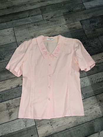 Magnifique blouse vintage avec épaulette