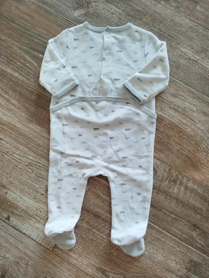Pyjama une pièce en velours 6 mois - photo numéro 2