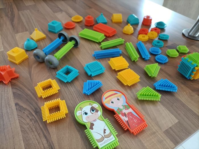 Jeu de construction à clipser Bloko jouets bébé - photo numéro 3