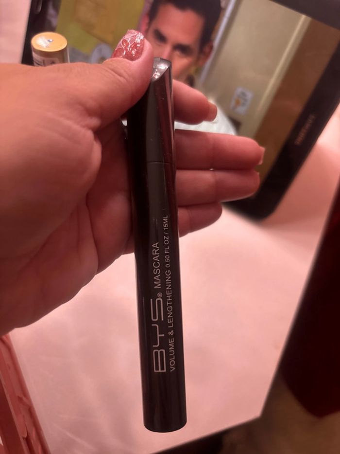 Mascara