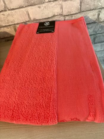 Drap de bain Christian Lacroix neuf étiqueté 