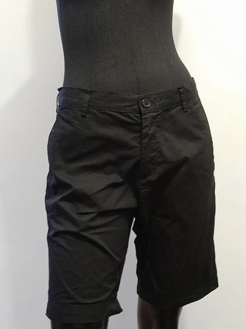 Short noir mi-long taille 38 slim fit