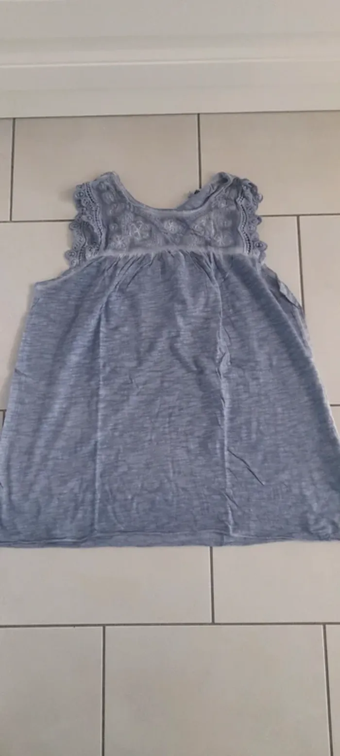Débardeur " zamba' taille 2