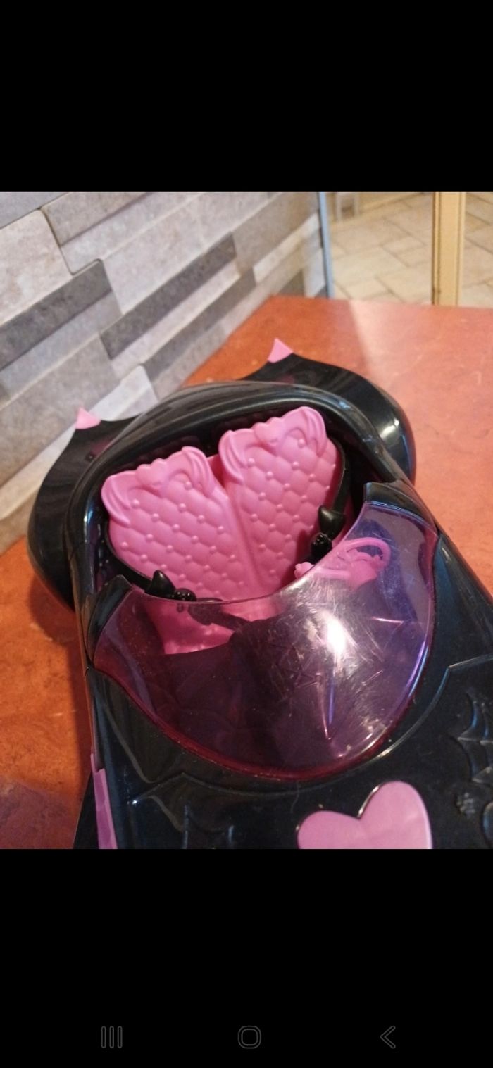 Voiture Draculaura monster hight - photo numéro 4