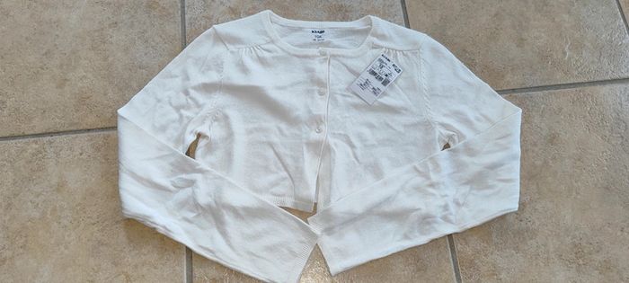 Boléro neuf fille en 10 ans Kiabi