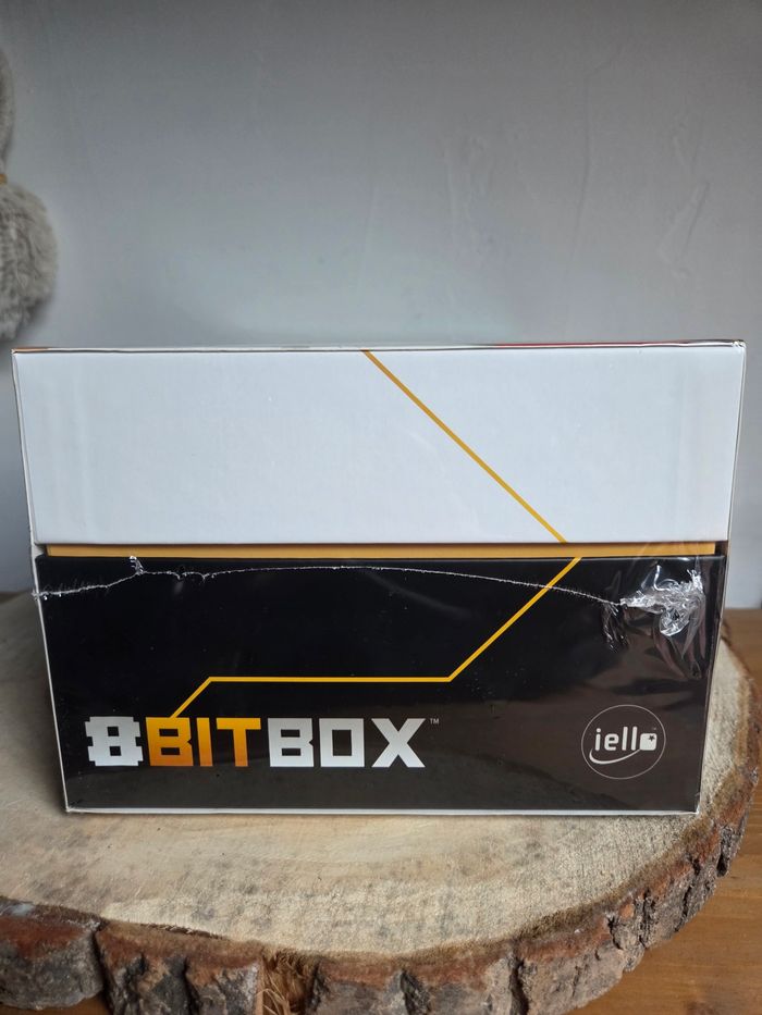 Console Jeu de Société 8 Bit Box - photo numéro 5