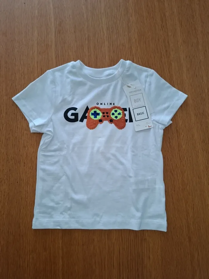 Tee shirt orchestra