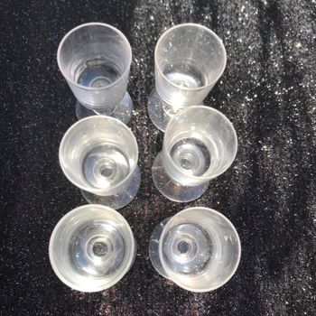 Lot de verres * prix 3e * kiki60230