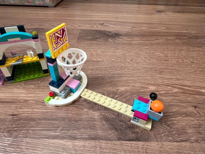 Lego friends 41338 Le club de sport - photo numéro 6