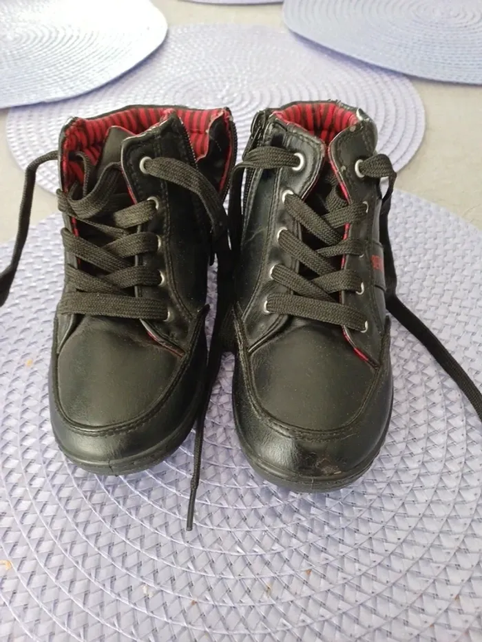 Basket haute avec fermeture eclaire pour garçon taille 29
