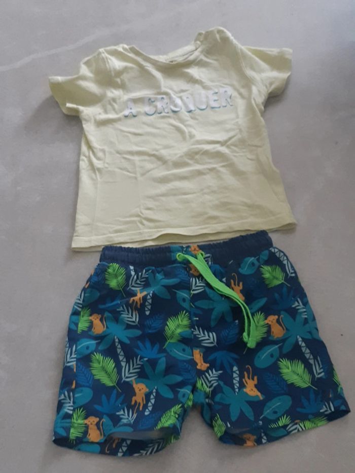 Short de bain et tee-shirt jaune 24m/t.86cm