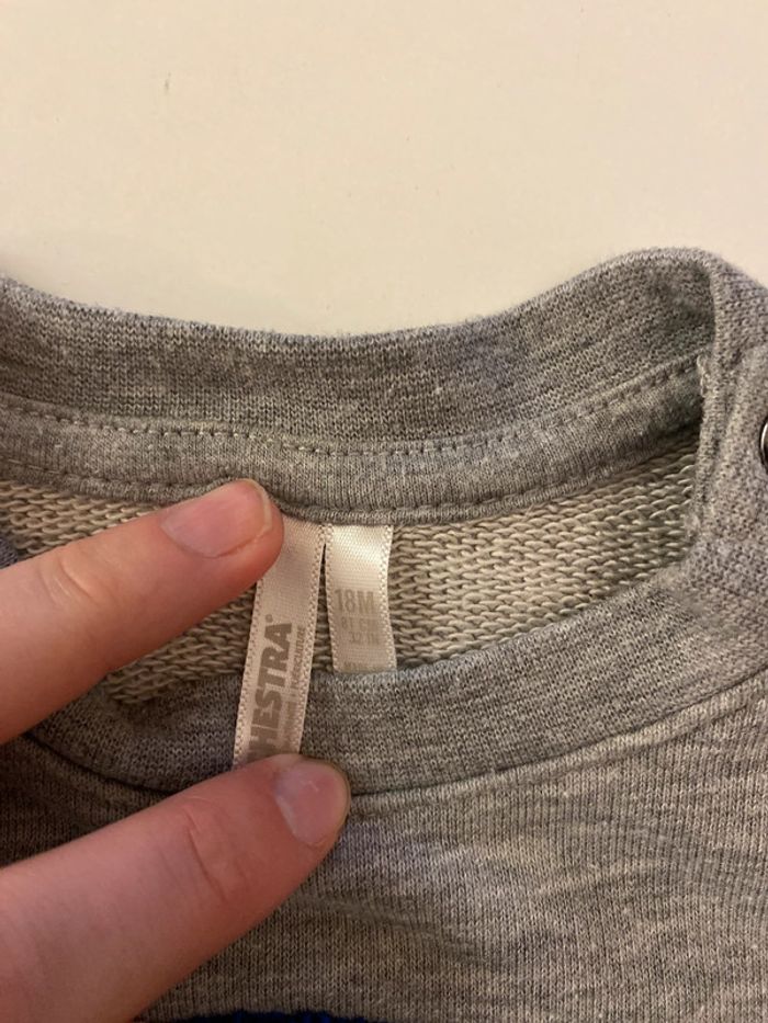 Pull gris - photo numéro 2