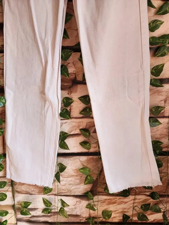 🌸Jeans Droit Blanc Pull&Bear Taille 32  🌸 - photo numéro 4