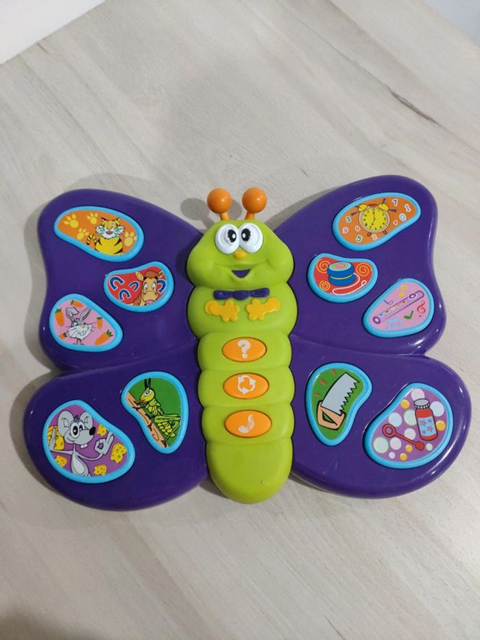 Papillon interactif pour bébé