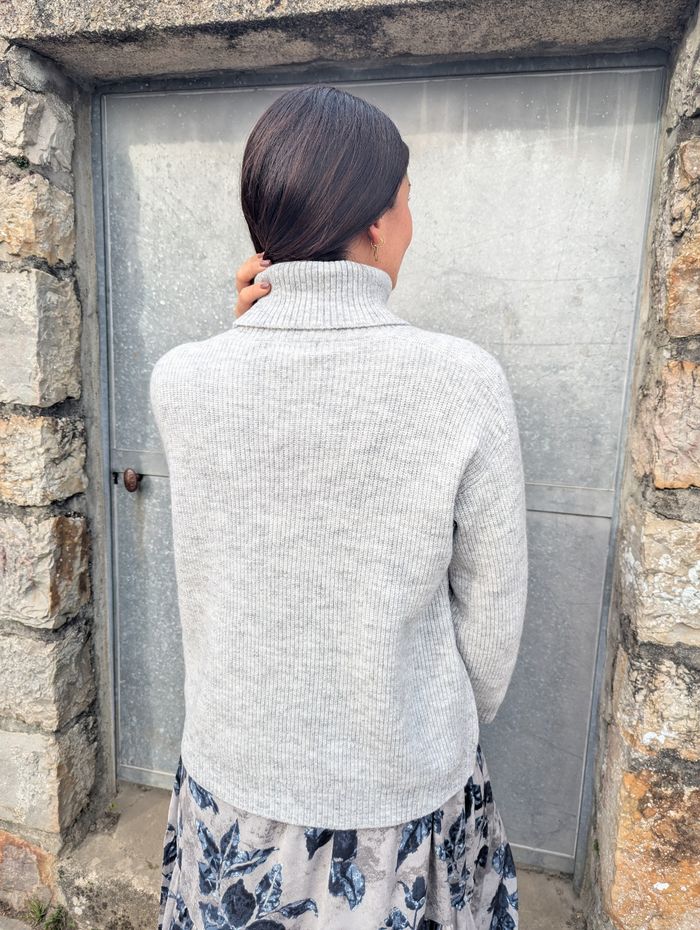 Pull oversize à col roulé St Malo gris
Taille unique - photo numéro 5