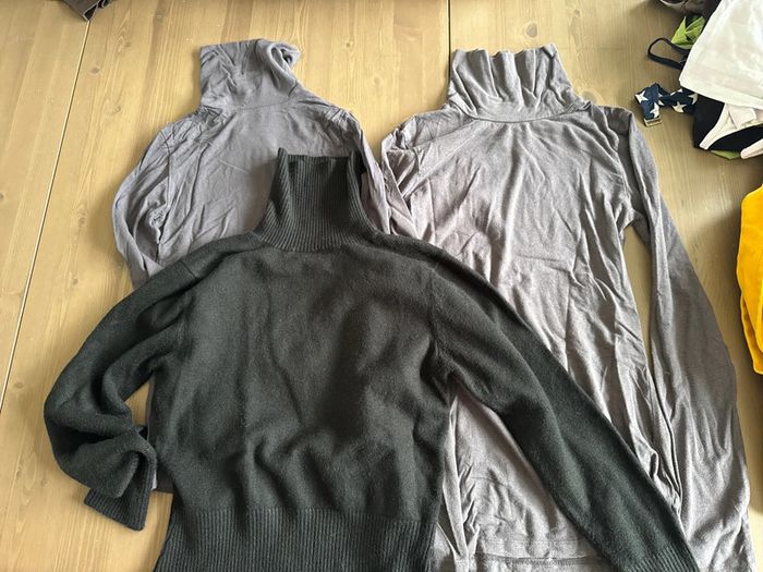 3 sous pulls taille xs