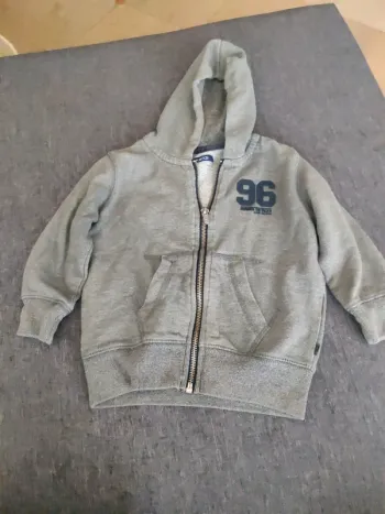 Sweat à capuche